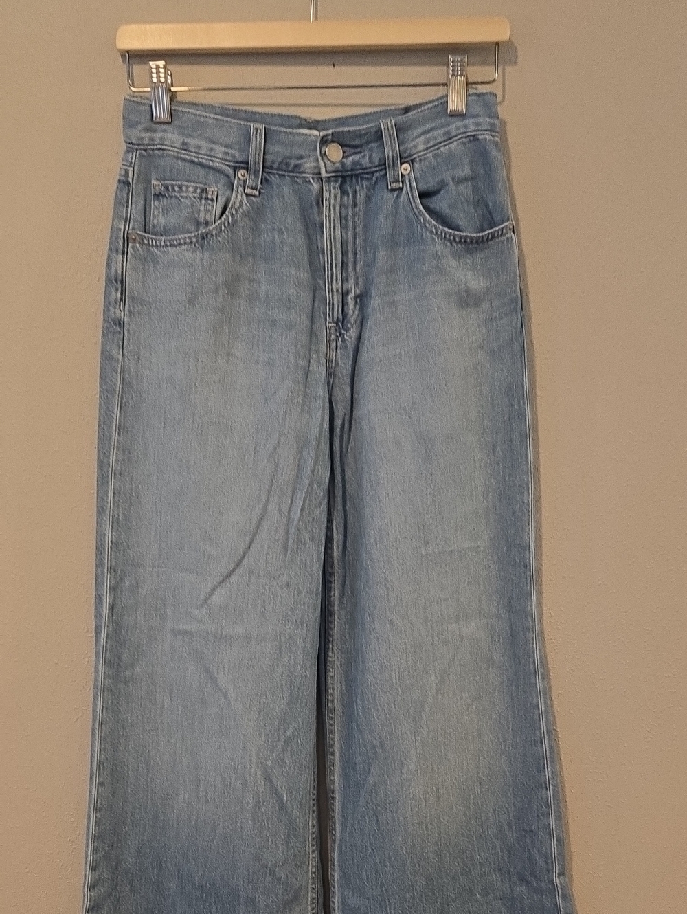 Uniqlo Wide Leg Light Blue Women's Jeans